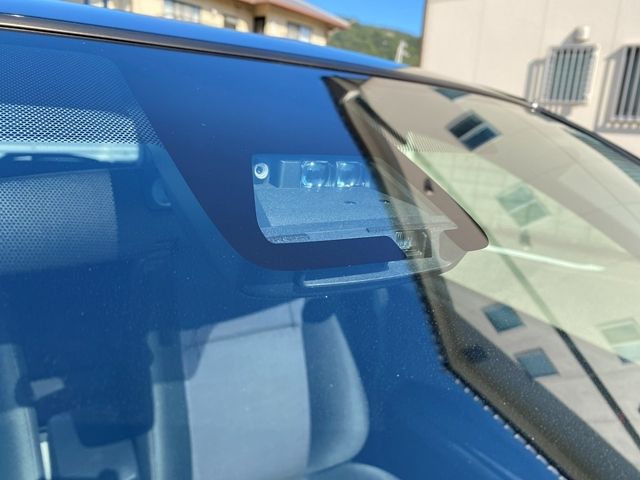 TOYOTA COROLLA FIELDER HYBR 2018 Image 31