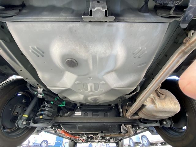 TOYOTA COROLLA FIELDER HYBR 2018 Image 31