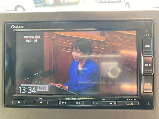 HONDA N BOX 2022 Image 31