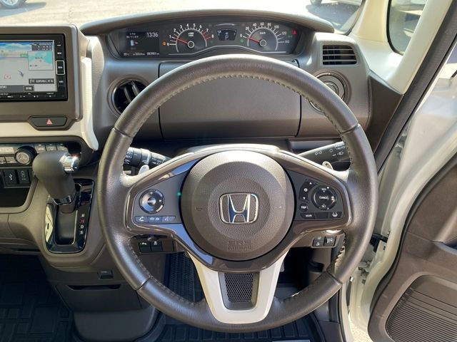 HONDA N BOX 2022 Image 31