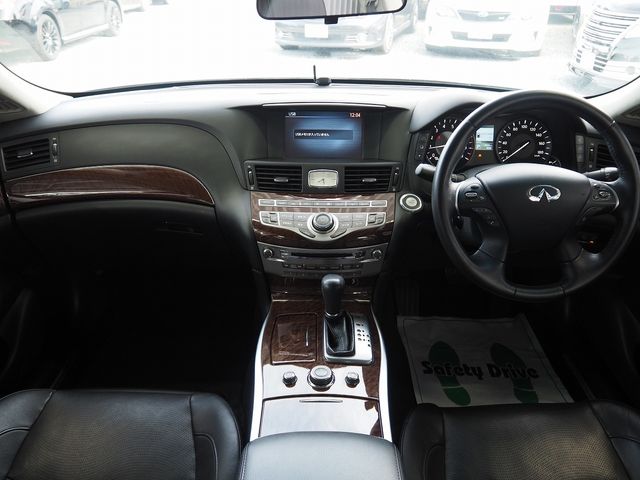 NISSAN FUGA HYBRID 2016 Image 31