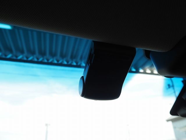 NISSAN FUGA HYBRID 2016 Image 31