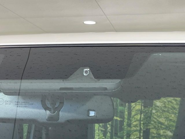 TOYOTA HIACE VAN 4WD 2022 Image 31