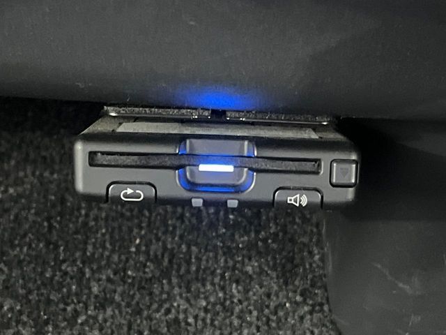 TOYOTA HIACE VAN 4WD 2022 Image 31