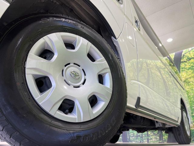 TOYOTA HIACE VAN 4WD 2022 Image 31