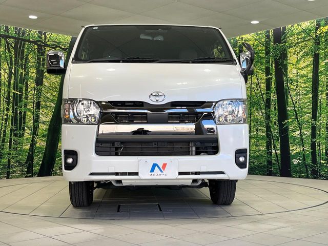 TOYOTA HIACE VAN 4WD 2022 Image 31