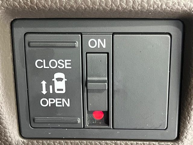 HONDA N BOX 2022 Image 31