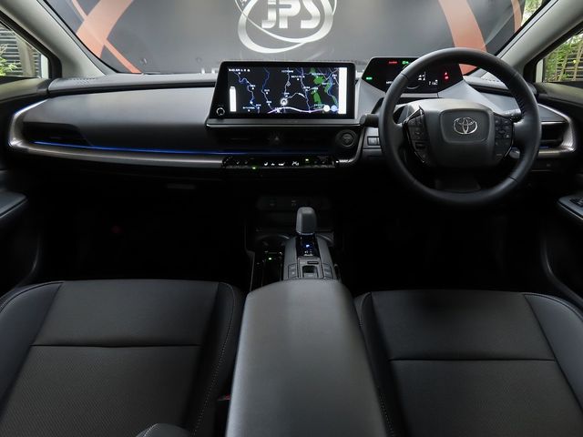 TOYOTA PRIUS PHV 2025 Image 31