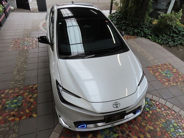 TOYOTA PRIUS PHV 2025 Image 31