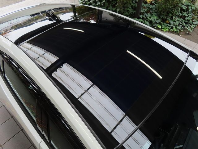 TOYOTA PRIUS PHV 2025 Image 31