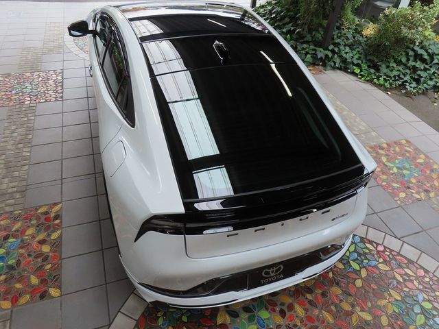 TOYOTA PRIUS PHV 2025 Image 31