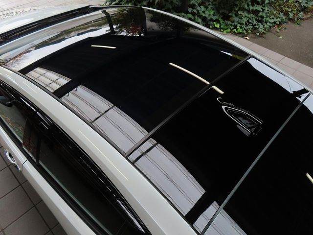 TOYOTA PRIUS PHV 2025 Image 31