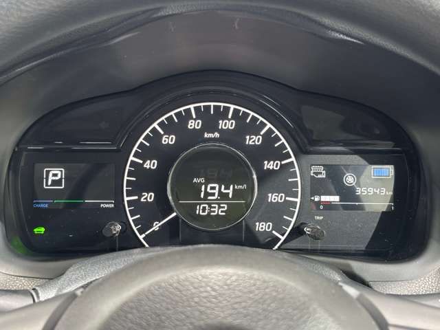 NISSAN NOTE 2018 Image 31