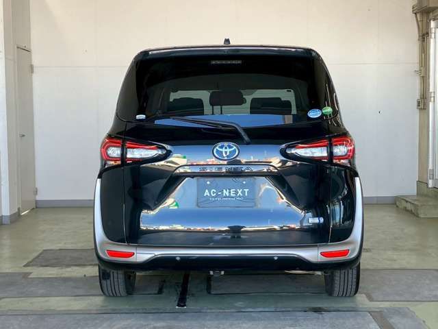 TOYOTA SIENTA HYBRID 2020 Image 31
