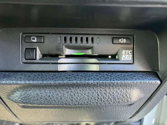 TOYOTA NOAH 2017 Image 31