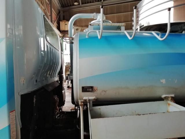 HINO DUTRO 2012 Image 31