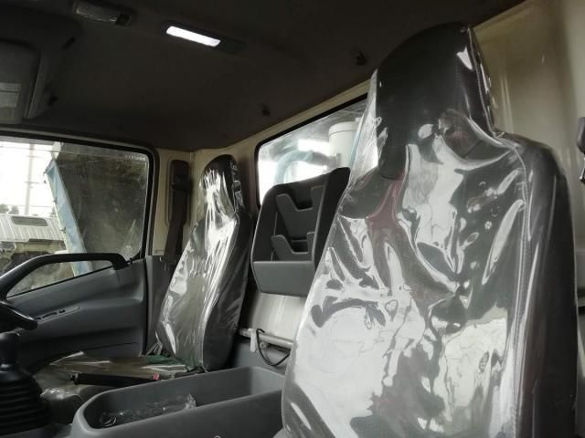 HINO DUTRO 2012 Image 31