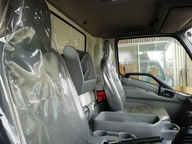 HINO DUTRO 2012 Image 31