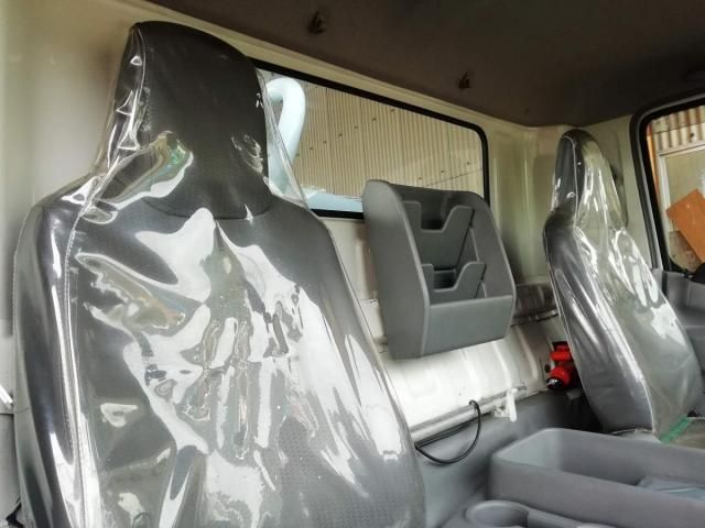 HINO DUTRO 2012 Image 31