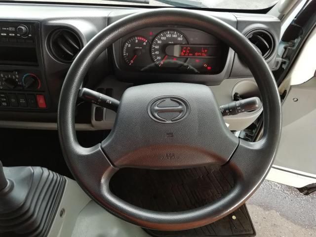 HINO DUTRO 2012 Image 31