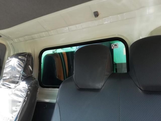 ISUZU ELF 2017 Image 31