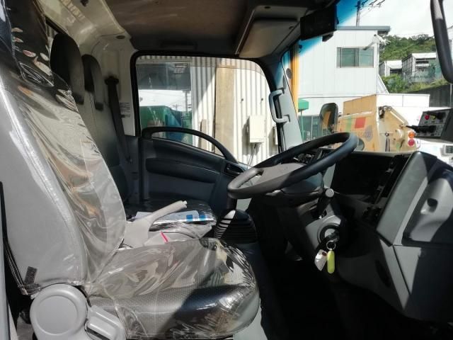 ISUZU ELF 2017 Image 31