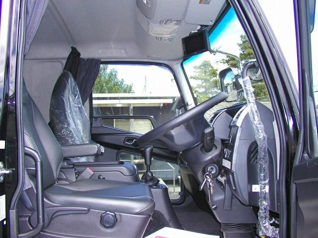 MITSUBISHI FUSOU FIGHTER 2024 Image 31