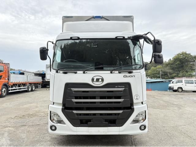 NISSAN DIESEL QUON 2023 Image 31