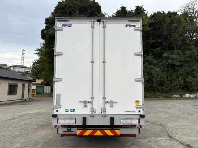 NISSAN DIESEL QUON 2023 Image 31