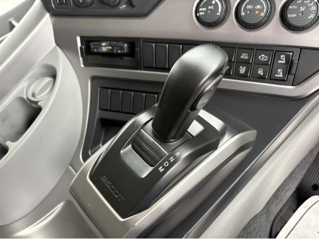 NISSAN DIESEL QUON 2023 Image 31