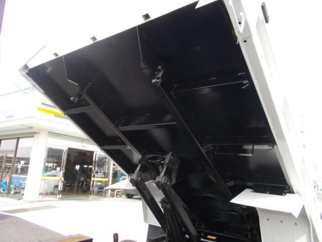 ISUZU FORWARD 2014 Image 31