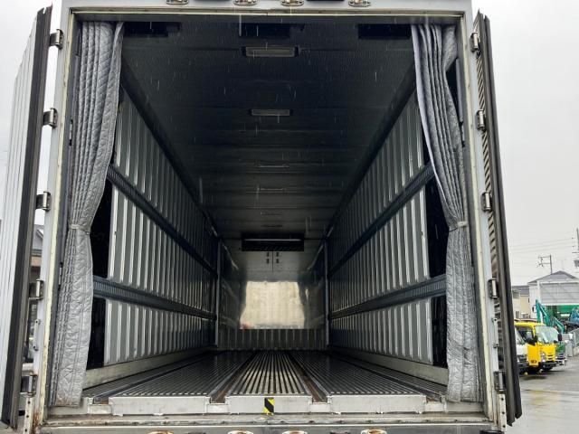 HINO PROFIA 2012 Image 31