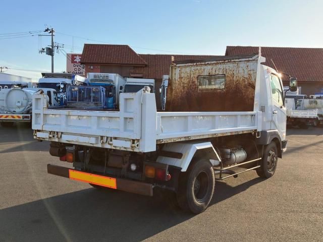 MITSUBISHI FUSOU FIGHTER 2005 Image 31