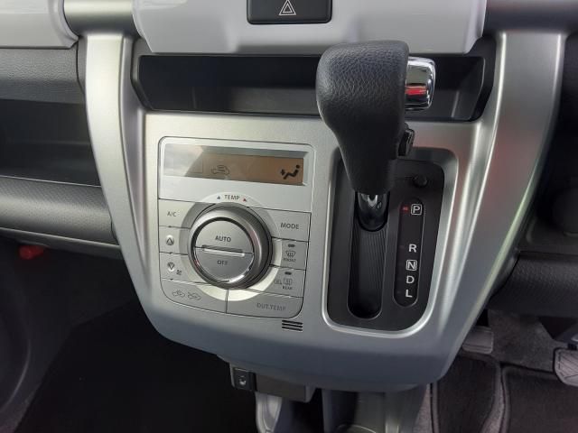 SUZUKI HUSTLER 2017 Image 31