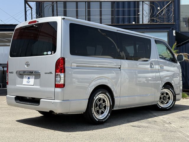 TOYOTA HIACE VAN 2WD 2017 Image 31