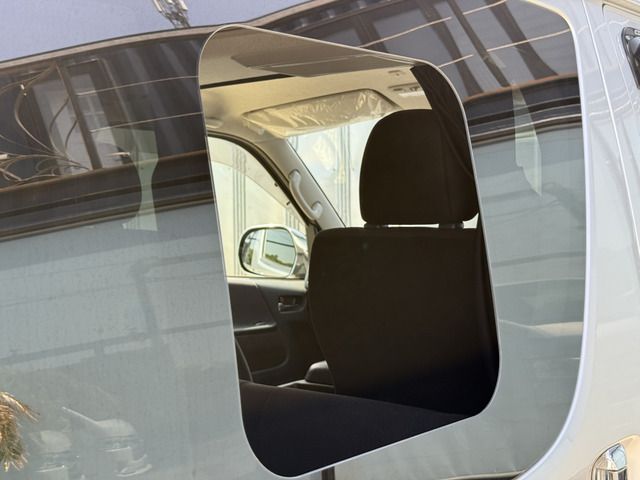 TOYOTA HIACE VAN 2WD 2017 Image 31