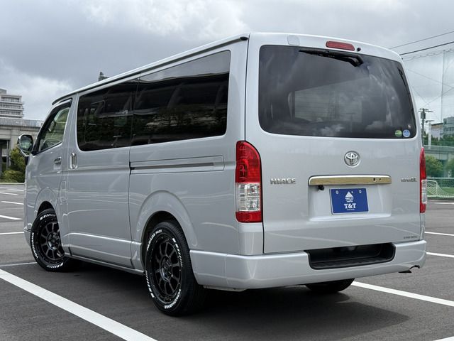 TOYOTA HIACE VAN 4WD 2020 Image 31