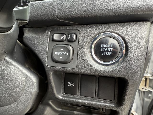 TOYOTA HIACE VAN 4WD 2020 Image 31