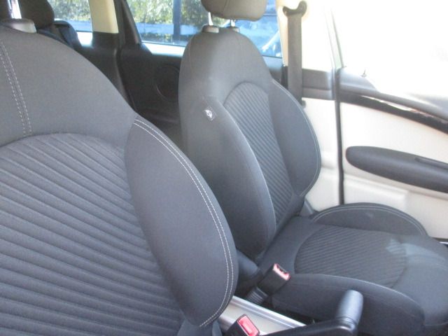 BMW MINI COOPER SD C 2014 Image 31