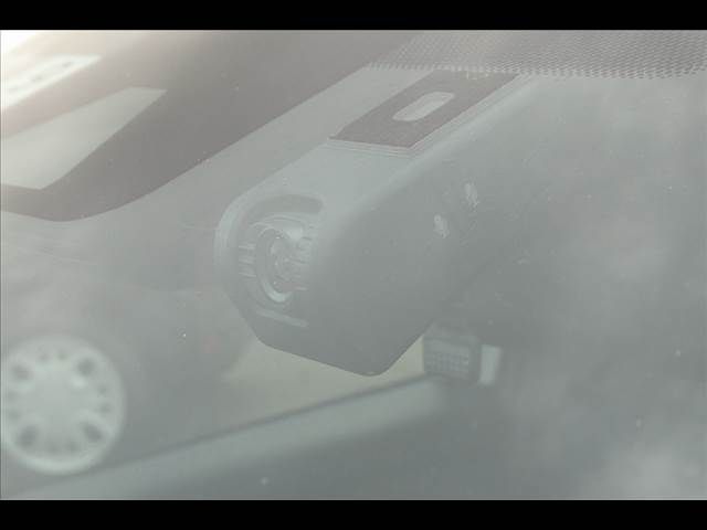 TOYOTA YARIS HYBRID 2021 Image 31