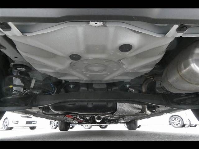 TOYOTA YARIS HYBRID 2021 Image 31