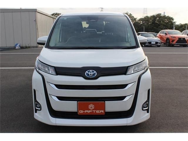 TOYOTA NOAH HYBRID 2022 Image 31