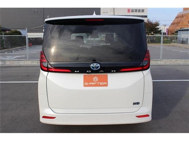 TOYOTA NOAH HYBRID 2022 Image 31