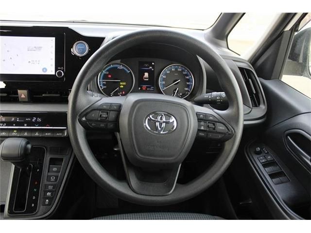 TOYOTA NOAH HYBRID 2022 Image 31