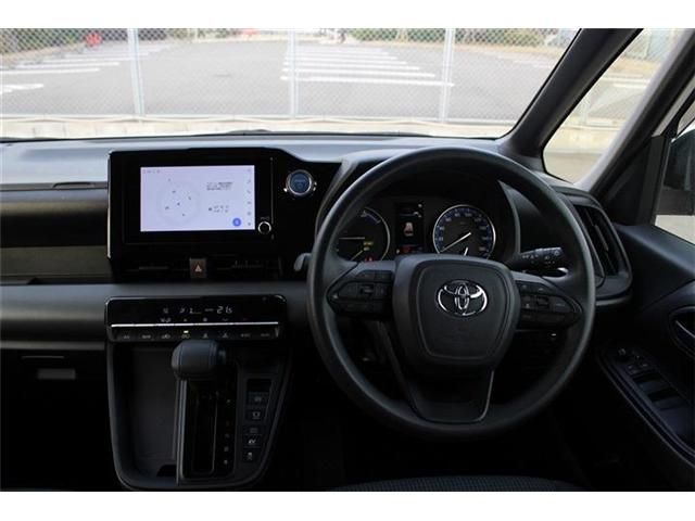 TOYOTA NOAH HYBRID 2022 Image 31