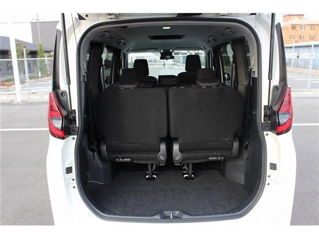 TOYOTA NOAH HYBRID 2022 Image 31