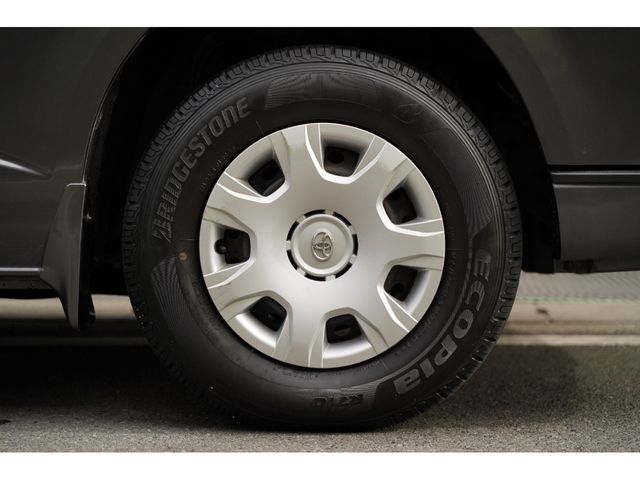 TOYOTA HIACE VAN 4WD 2015 Image 31