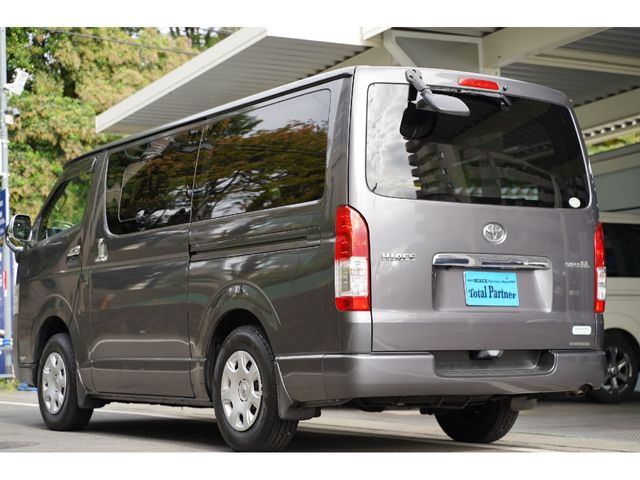TOYOTA HIACE VAN 4WD 2015 Image 31