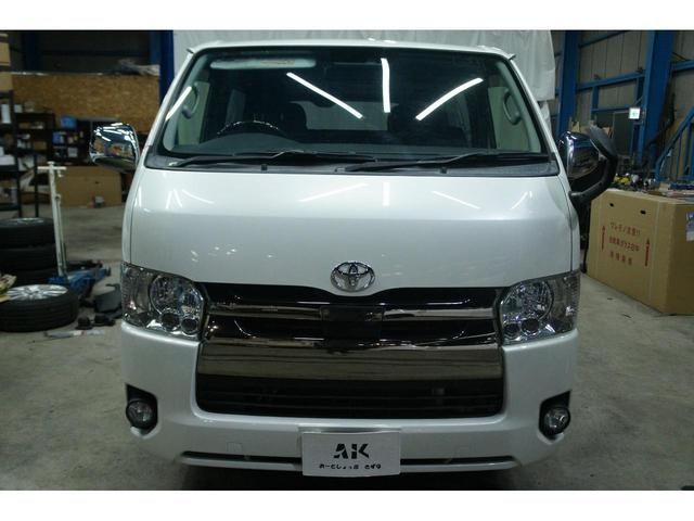 TOYOTA HIACE VAN 2WD 2018 Image 31