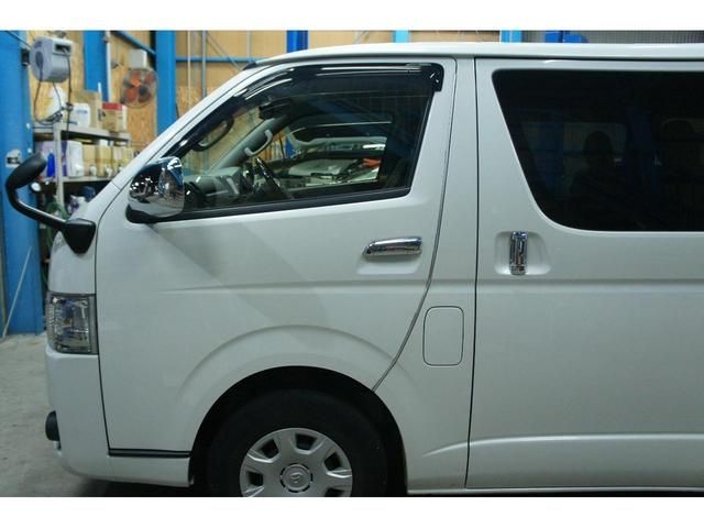TOYOTA HIACE VAN 2WD 2018 Image 31